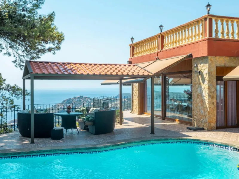 Exclusive Estate in the Heart of Begur, Costa Brava 