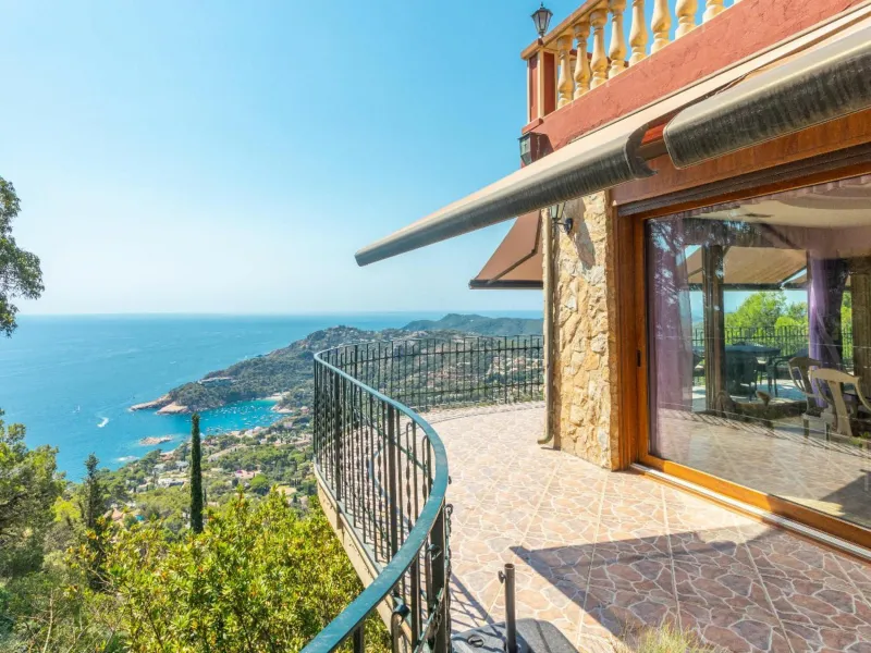 Exclusive Estate in the Heart of Begur, Costa Brava 