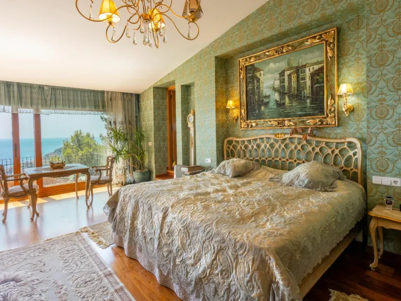 Exclusive Estate in the Heart of Begur, Costa Brava 