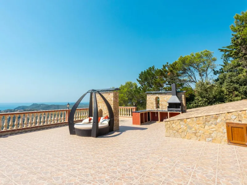 Exclusive Estate in the Heart of Begur, Costa Brava 