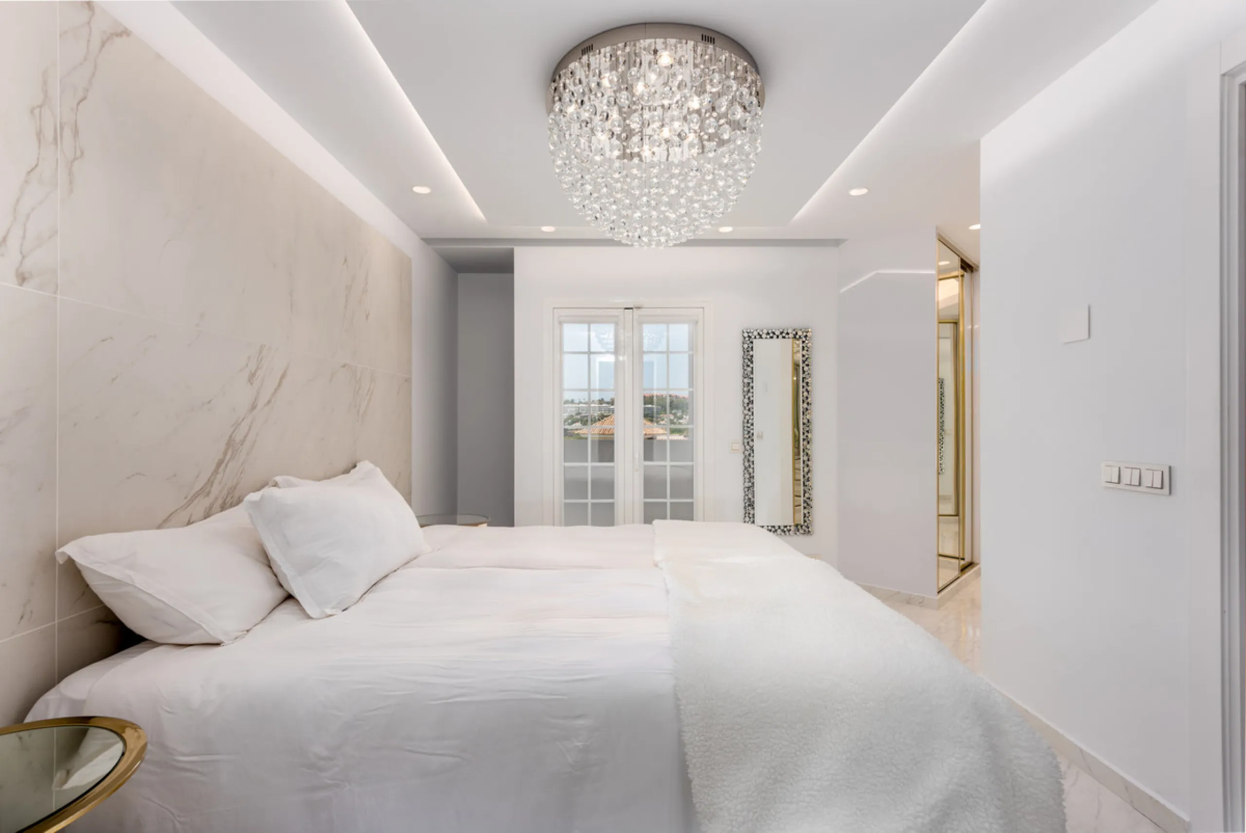EXCLUSIVE – Luxury 3-Bedroom Townhouse with Sea, Golf and Mountain Views