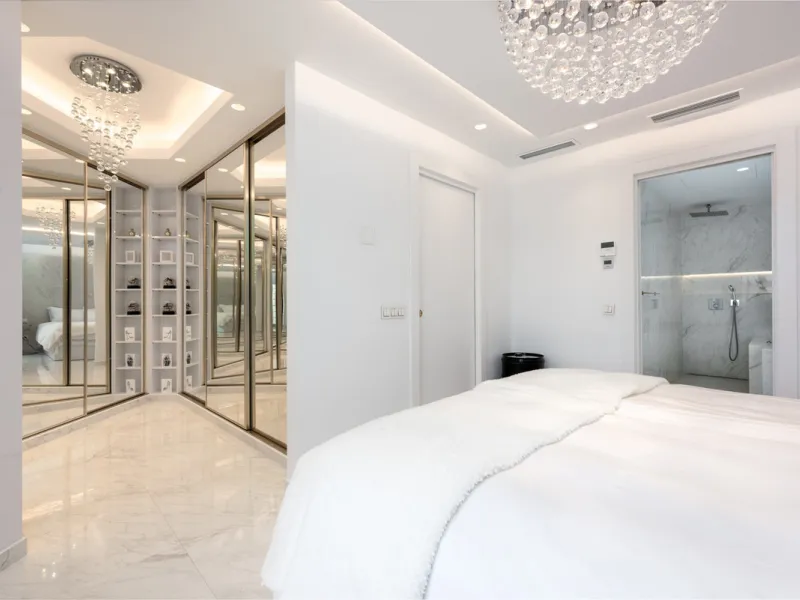EXCLUSIVE – Luxury 3-Bedroom Townhouse with Sea, Golf and Mountain Views