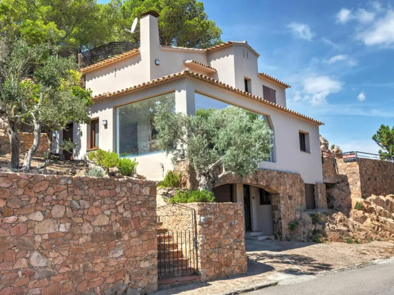 Unique Villa with Panoramic Sea Views in the Exclusive Aiguablava Area, Begur, Costa Brava