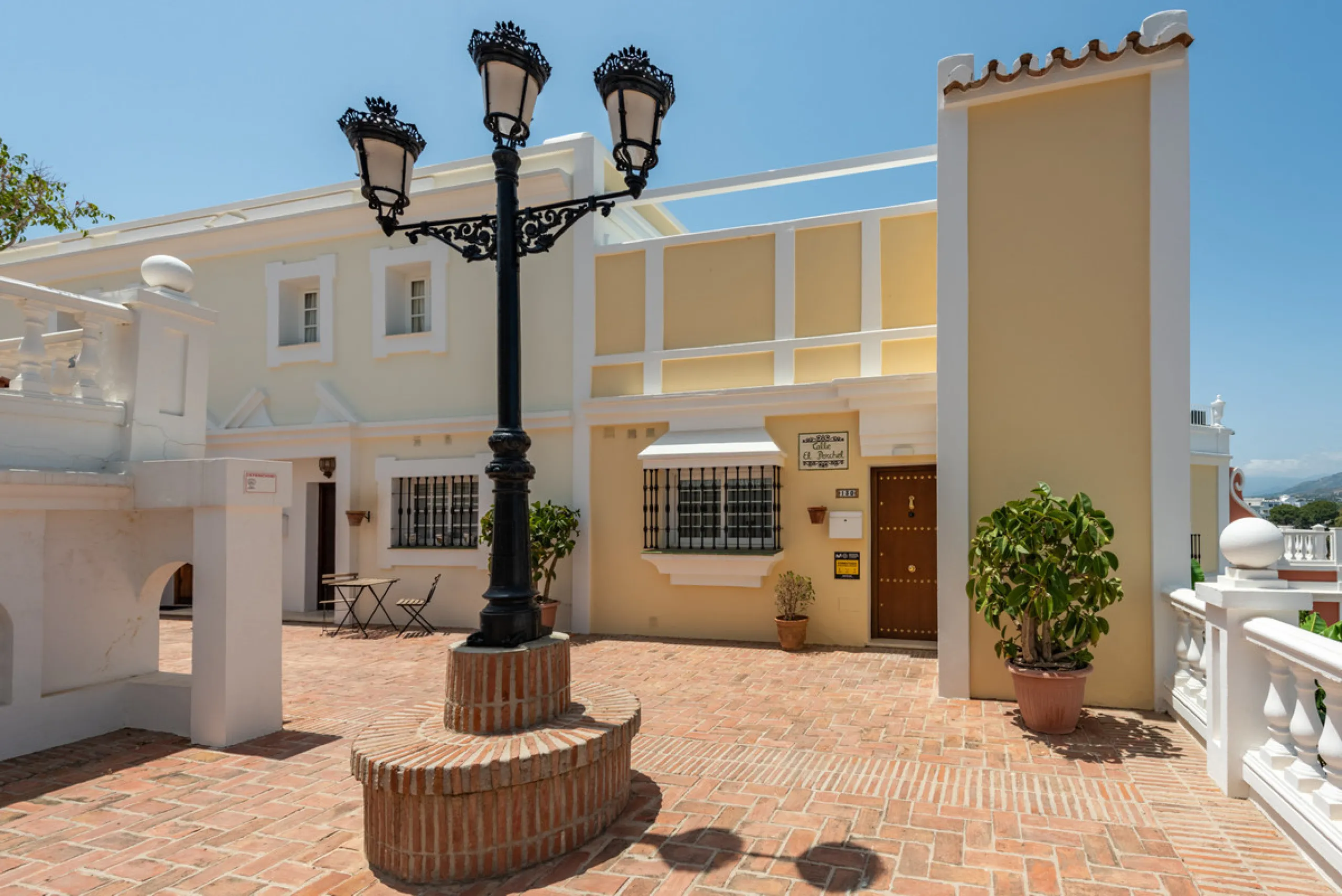 EXCLUSIVE – Luxury 3-Bedroom Townhouse with Sea, Golf and Mountain Views