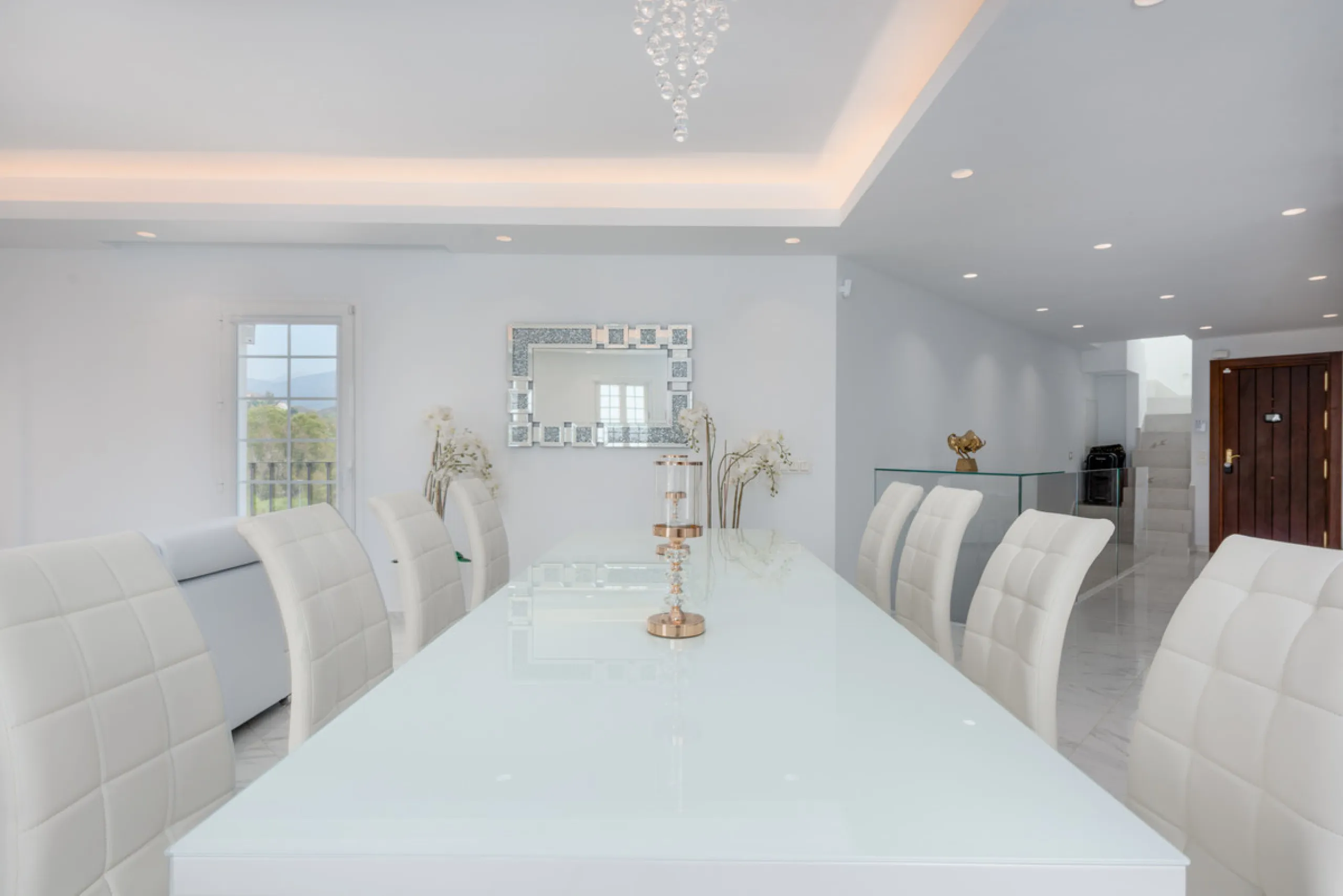 EXCLUSIVE – Luxury 3-Bedroom Townhouse with Sea, Golf and Mountain Views