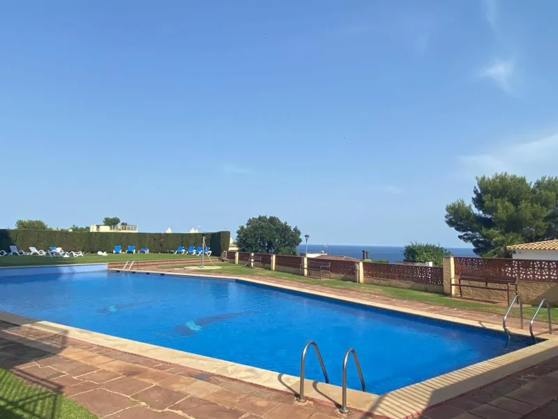 Bright corner apartment with beautiful sea views in Sant Feliu de Guixols, Costa Brava