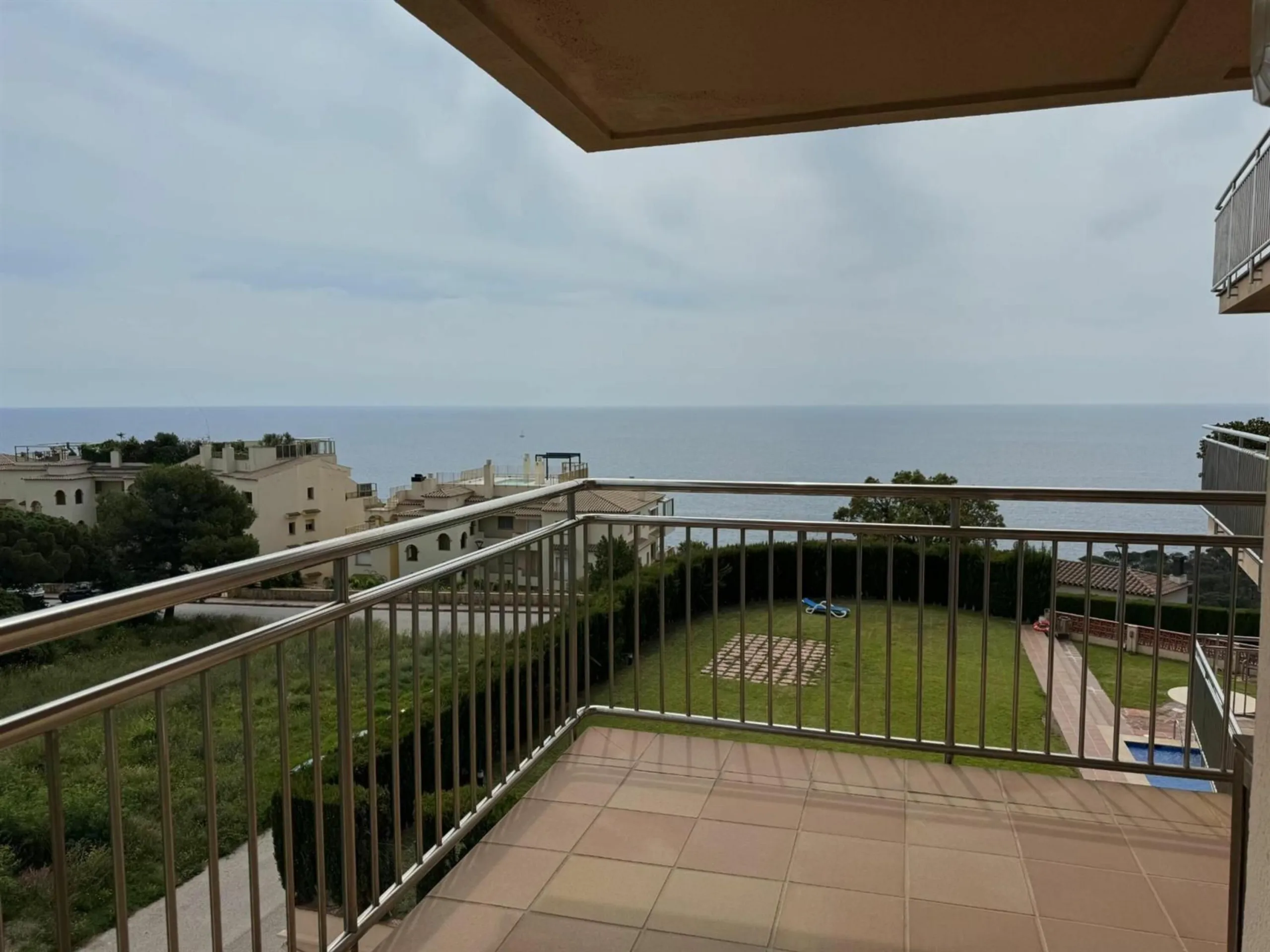 Bright corner apartment with beautiful sea views in Sant Feliu de Guixols, Costa Brava