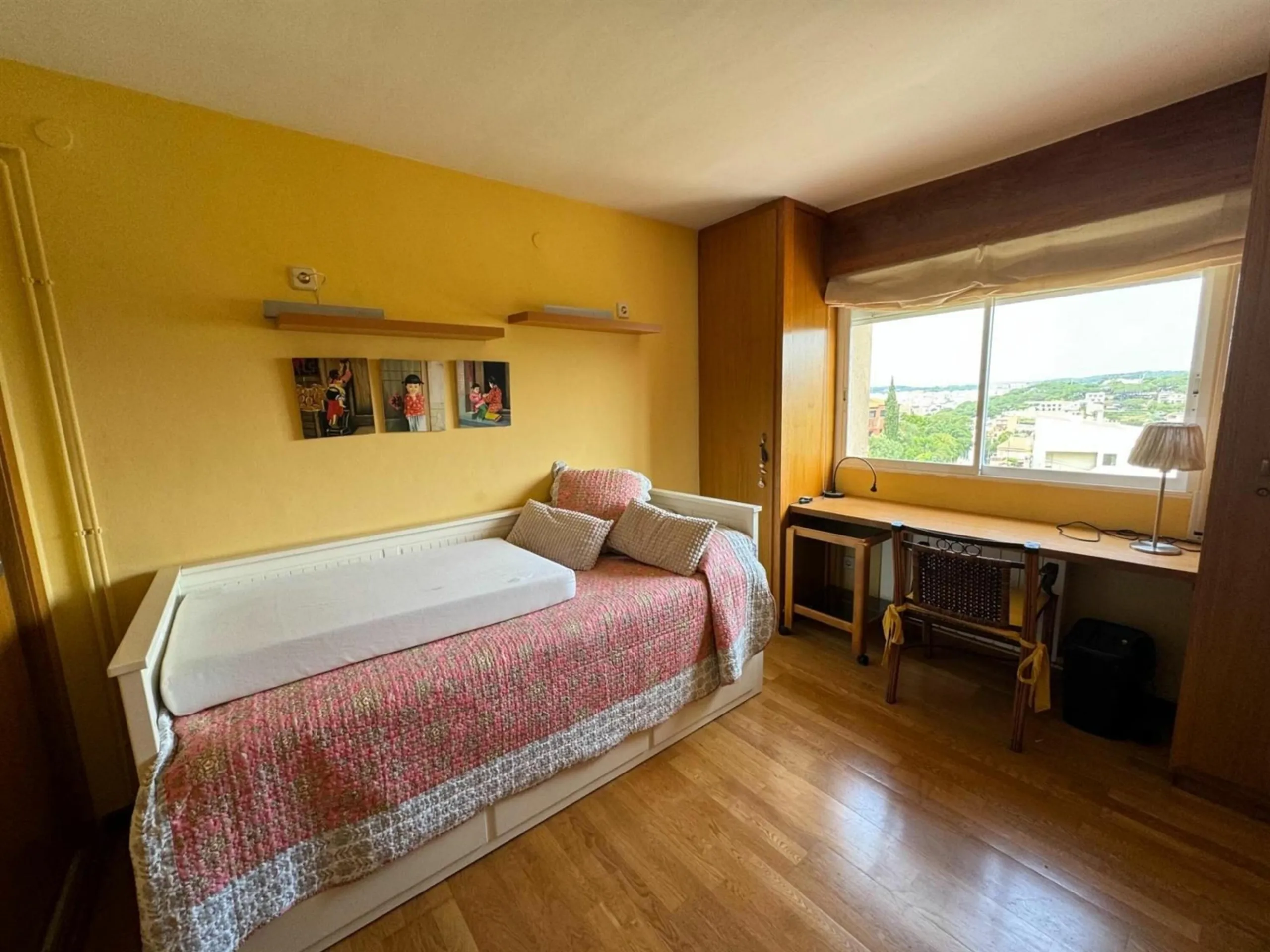 Bright corner apartment with beautiful sea views in Sant Feliu de Guixols, Costa Brava