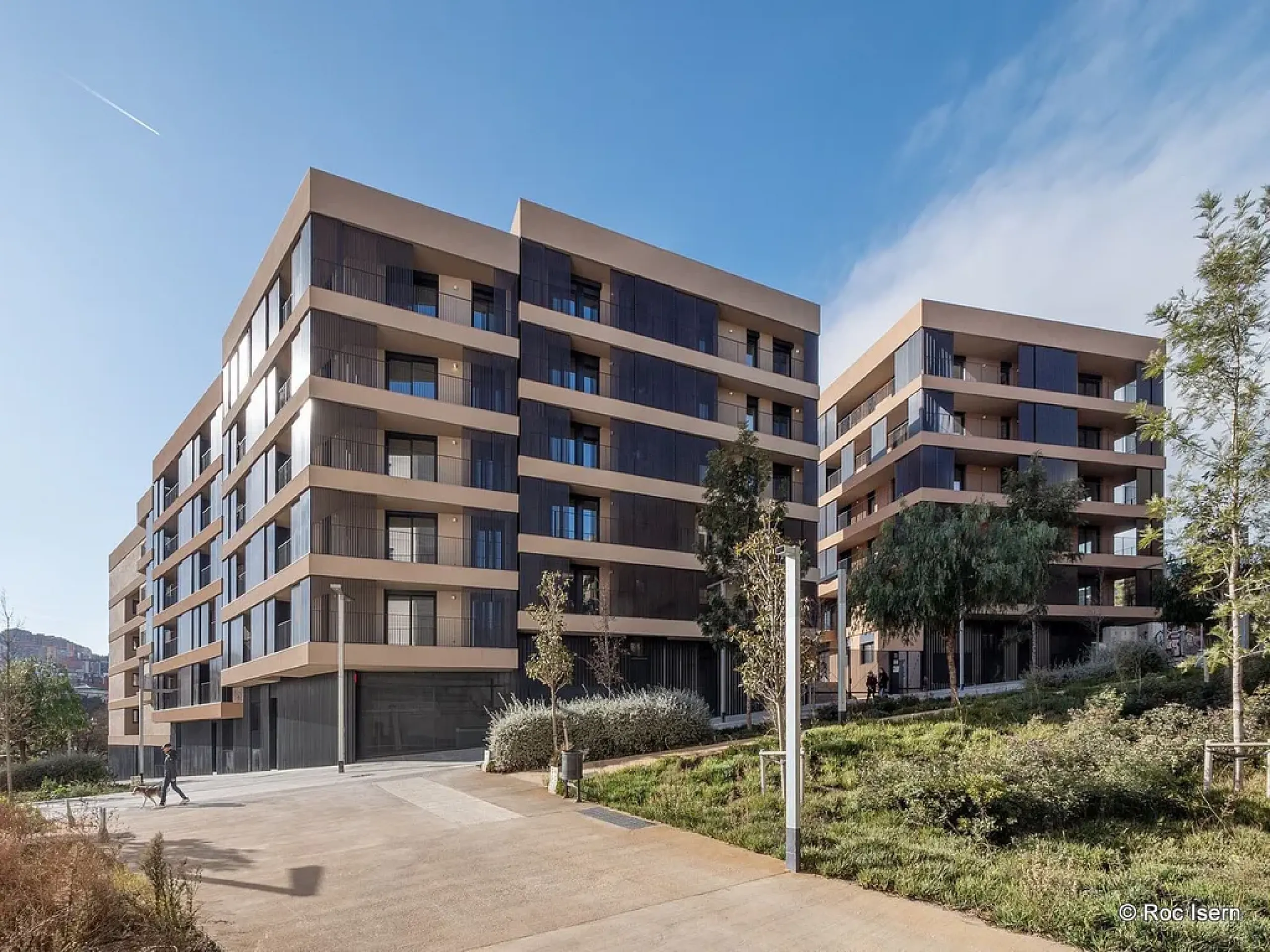 Cozy Apartments with Immediate Move-In Available in Horta Ginardo, Barcelona