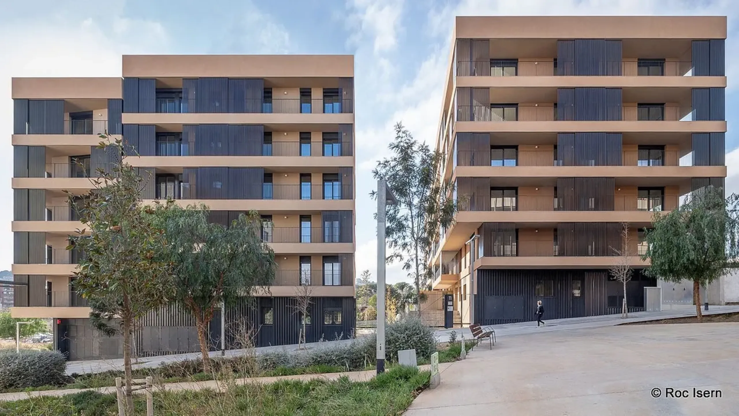 Cozy Apartments with Immediate Move-In Available in Horta Ginardo, Barcelona