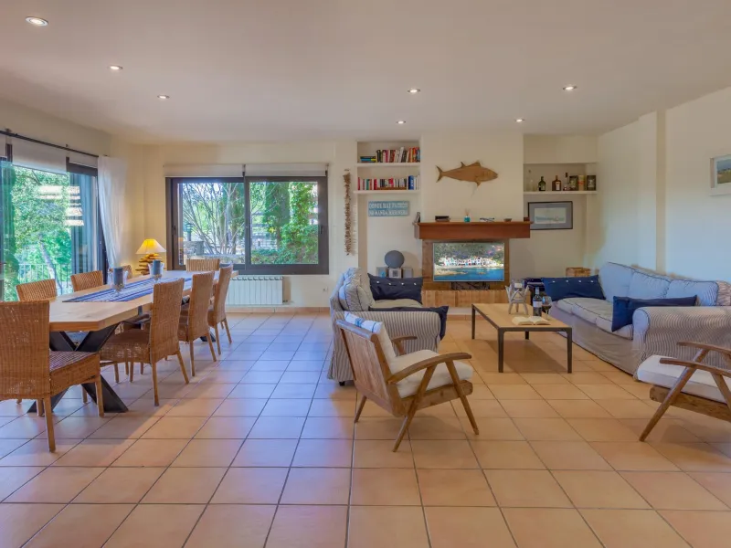 Beautiful villa with private pool located less than 1 kilometer from the beach in Tamariu, Costa Brava