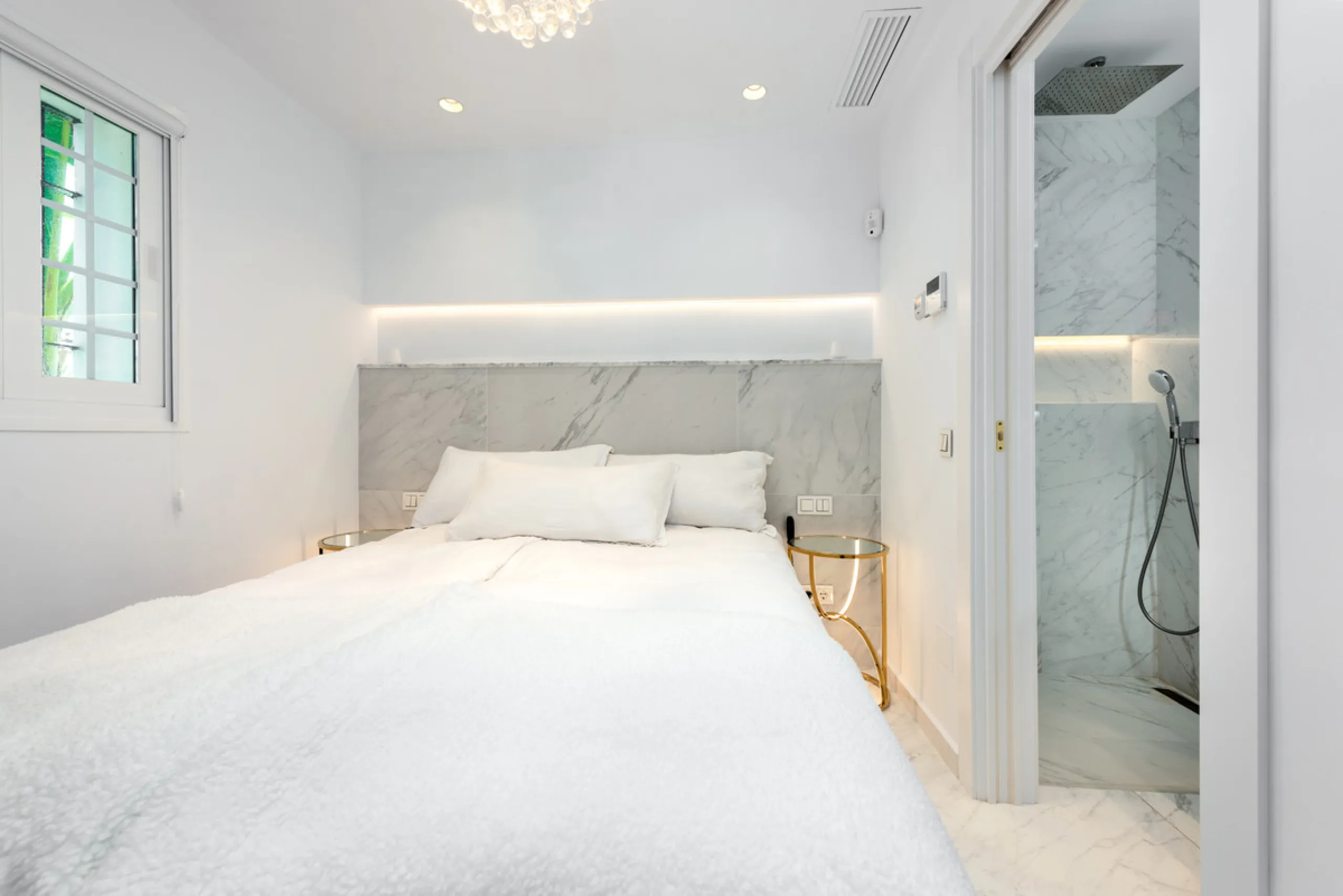 EXCLUSIVE – Luxury 3-Bedroom Townhouse with Sea, Golf and Mountain Views