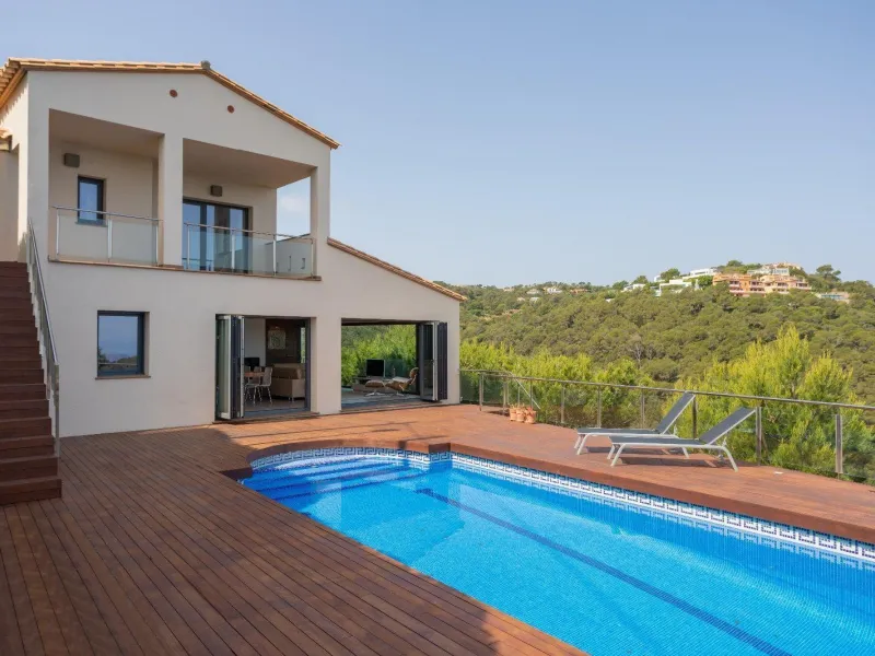 Beautiful House with Panoramic Sea and Coastal Views in Begur, Costa Brava