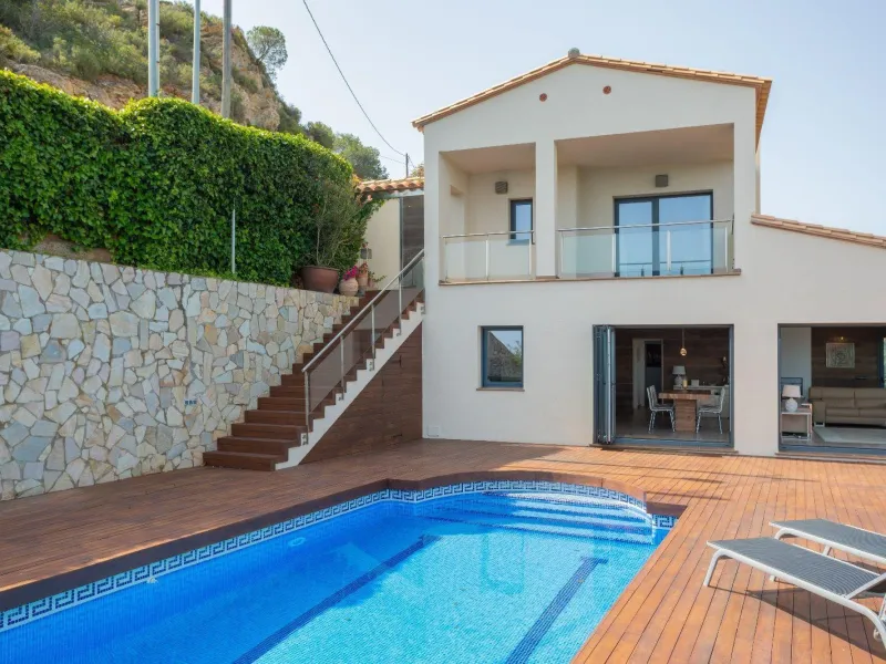 Beautiful House with Panoramic Sea and Coastal Views in Begur, Costa Brava
