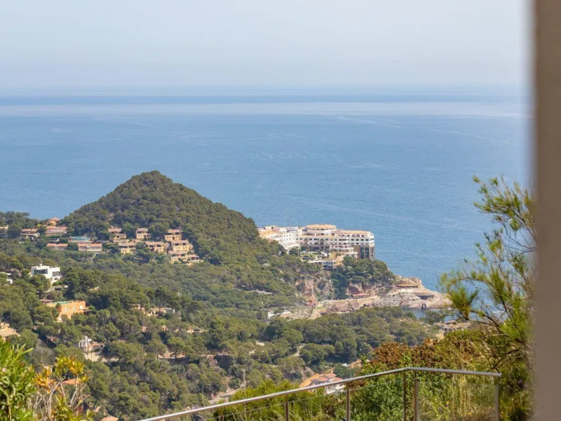 Beautiful House with Panoramic Sea and Coastal Views in Begur, Costa Brava