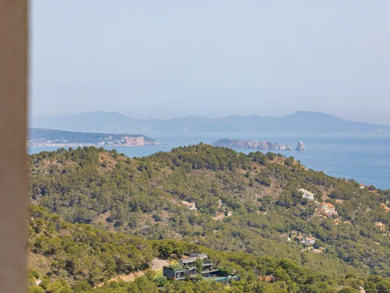 Beautiful House with Panoramic Sea and Coastal Views in Begur, Costa Brava