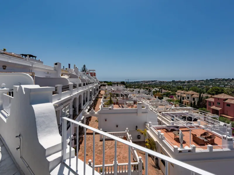EXCLUSIVE – Luxury 3-Bedroom Townhouse with Sea, Golf and Mountain Views