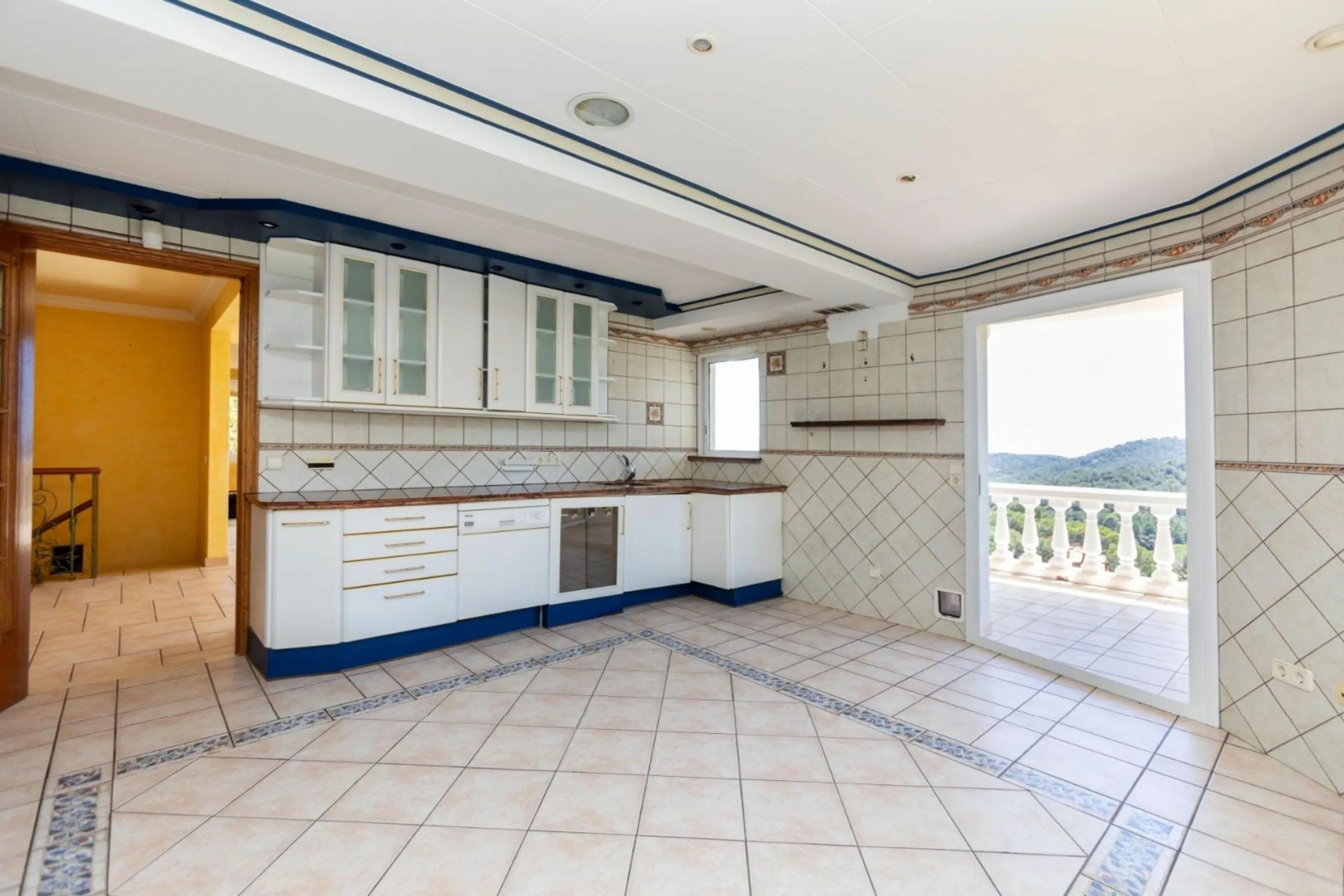 Charming House in the Casa Nova Residential Area in Sant Feliu de Guíxols, Costa Brava