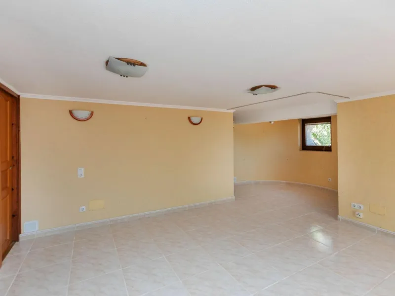 Charming House in the Casa Nova Residential Area in Sant Feliu de Guíxols, Costa Brava