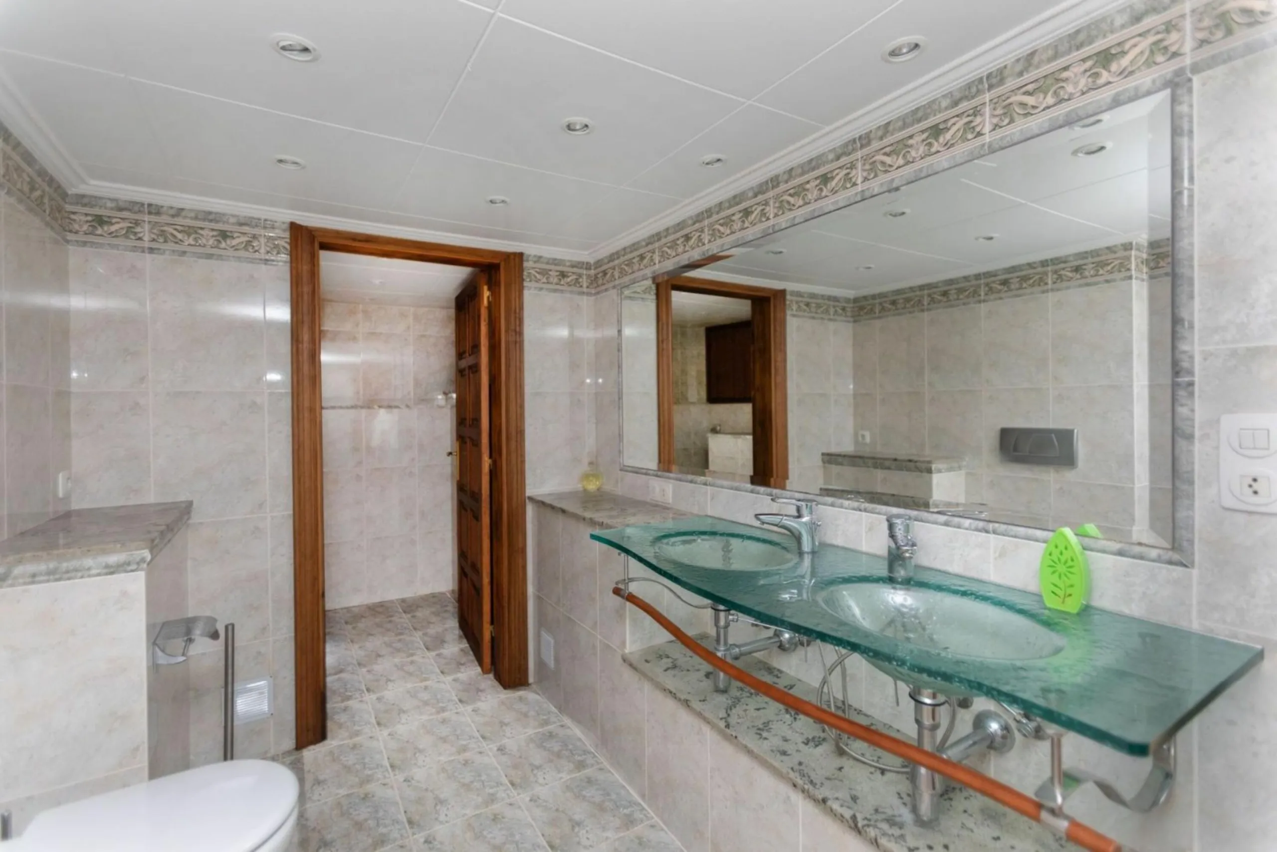 Charming House in the Casa Nova Residential Area in Sant Feliu de Guíxols, Costa Brava
