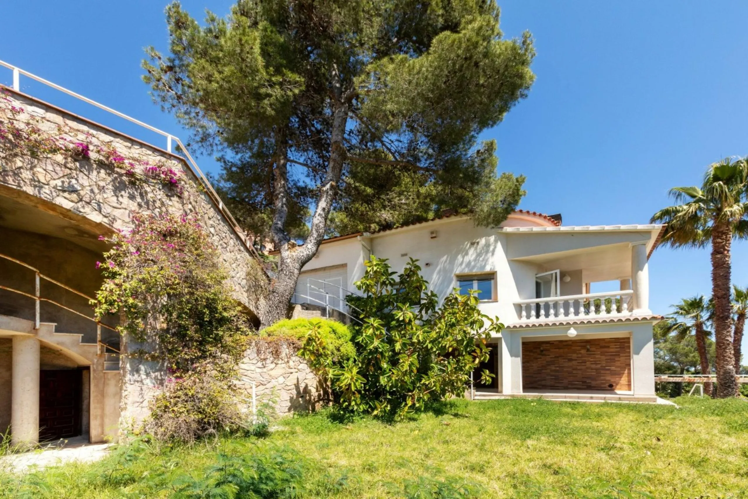 Charming House in the Casa Nova Residential Area in Sant Feliu de Guíxols, Costa Brava