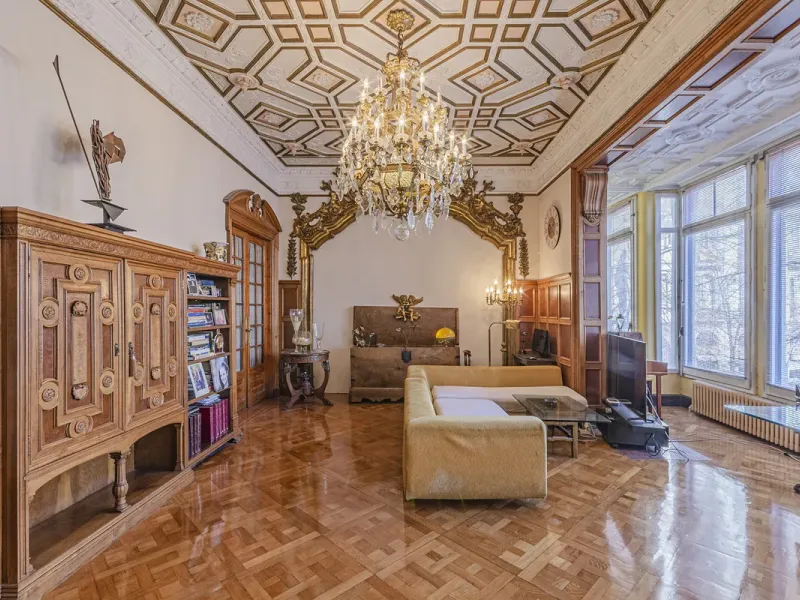Elegant Catalan Modernist Apartment in the Prestigious Eixample Dreta District, Barcelona