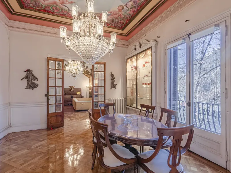 Elegant Catalan Modernist Apartment in the Prestigious Eixample Dreta District, Barcelona
