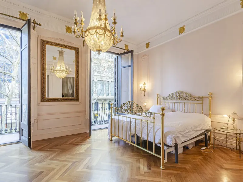 Elegant Catalan Modernist Apartment in the Prestigious Eixample Dreta District, Barcelona