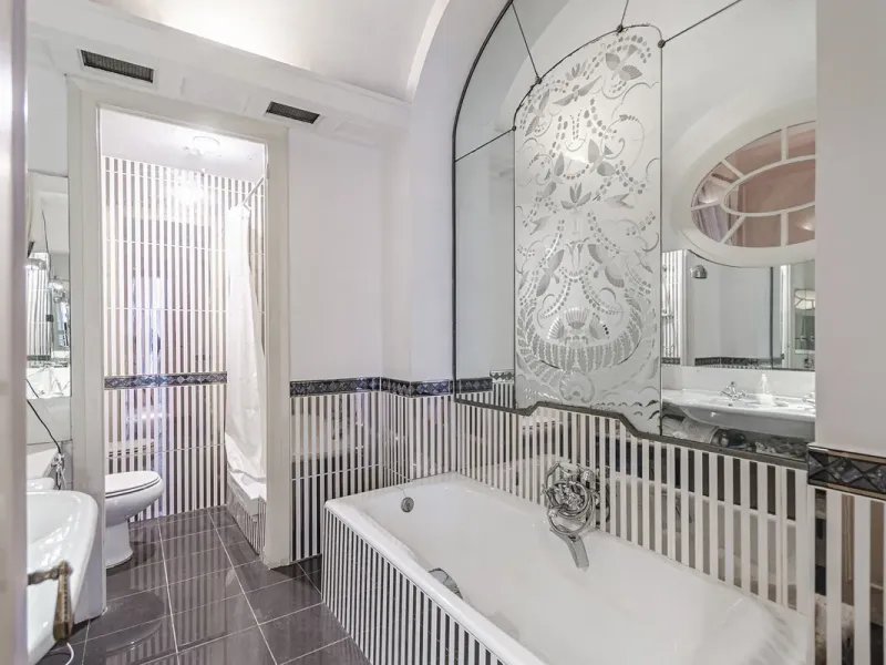 Elegant Catalan Modernist Apartment in the Prestigious Eixample Dreta District, Barcelona