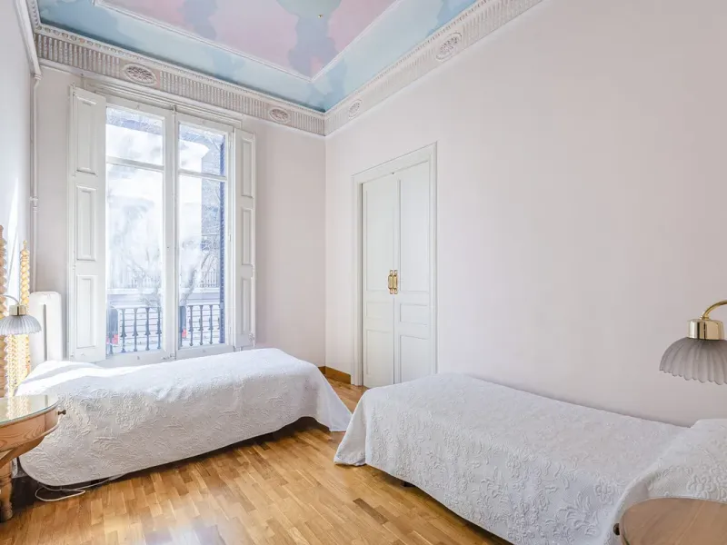 Elegant Catalan Modernist Apartment in the Prestigious Eixample Dreta District, Barcelona