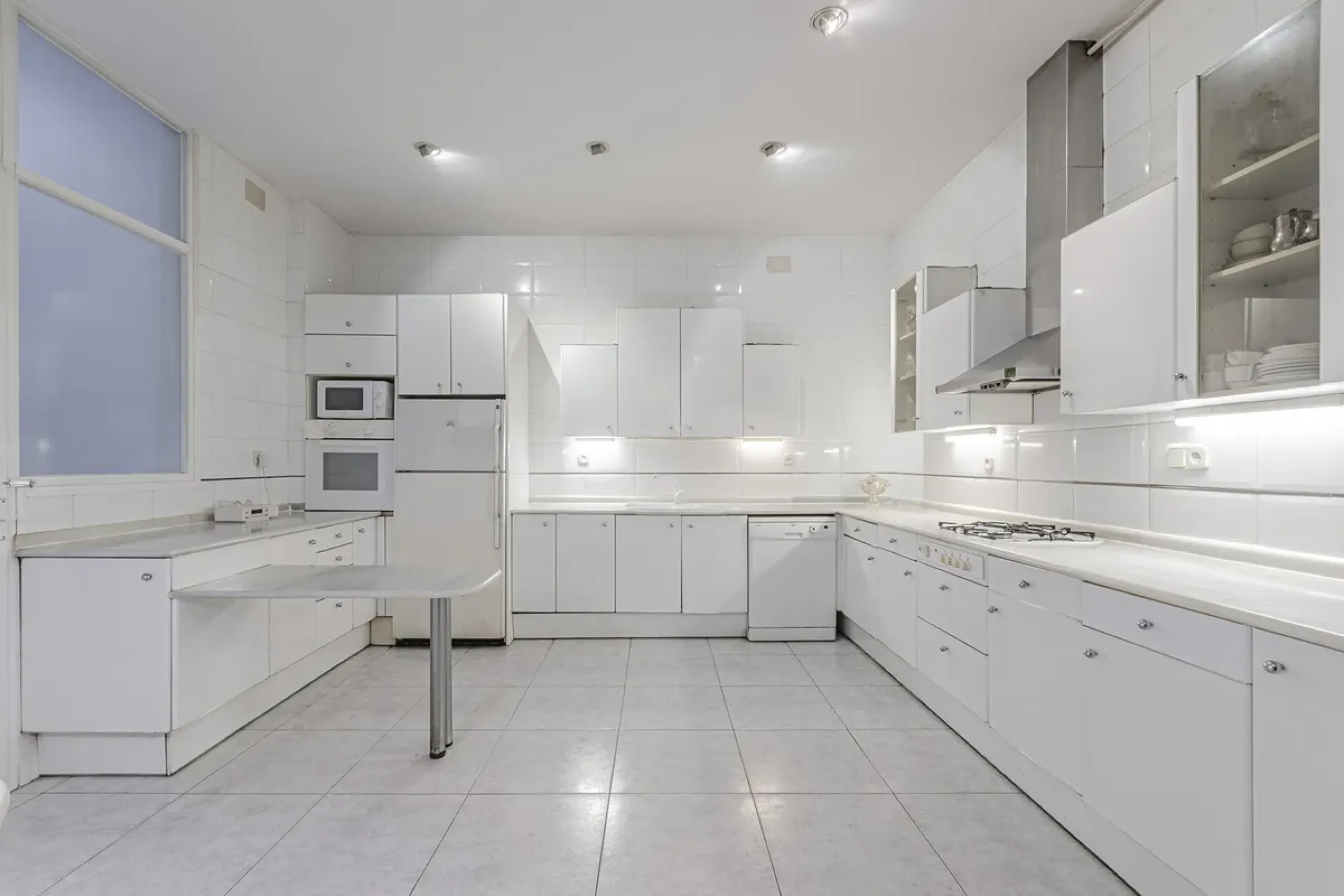 Elegant Catalan Modernist Apartment in the Prestigious Eixample Dreta District, Barcelona