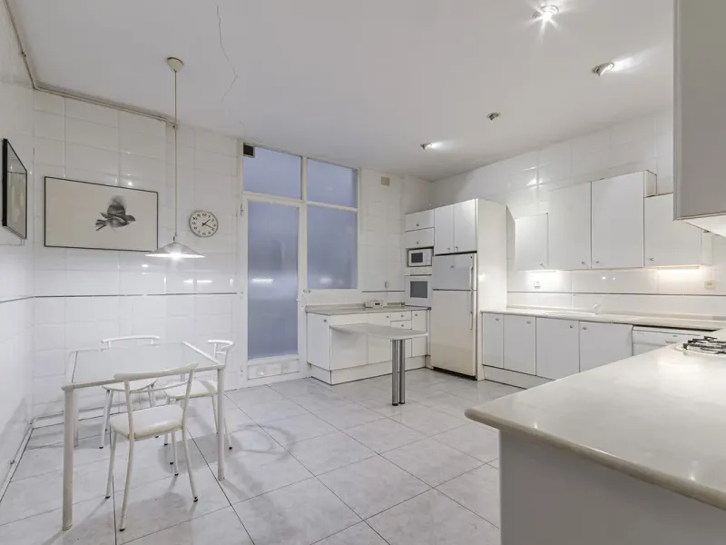 Elegant Catalan Modernist Apartment in the Prestigious Eixample Dreta District, Barcelona