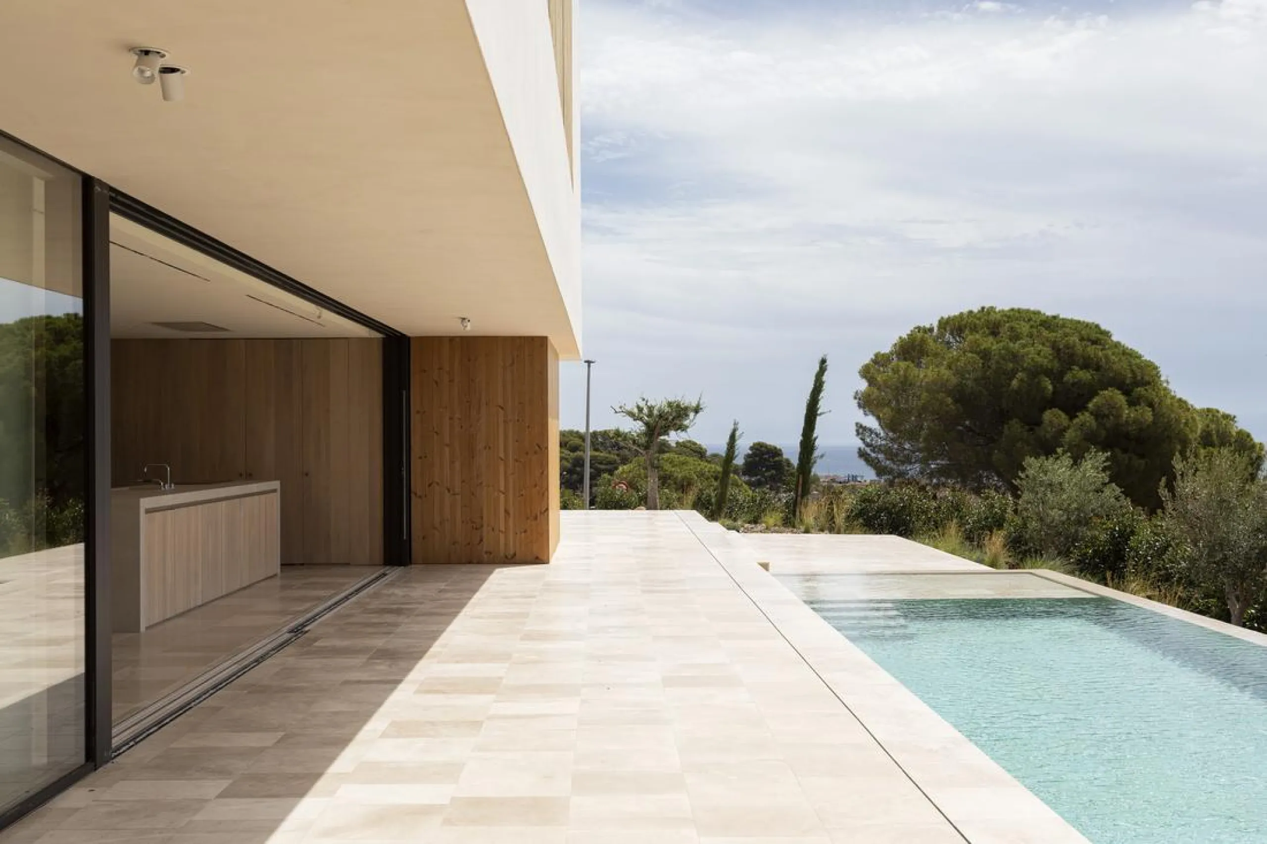  Luxury House ‘The Art of Nature’ in Teia, Barcelona