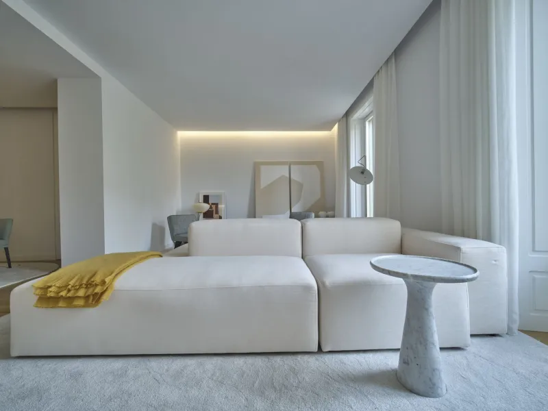 Luxury Apartments in a Renovated Building on Paseo de Gracia, Barcelona