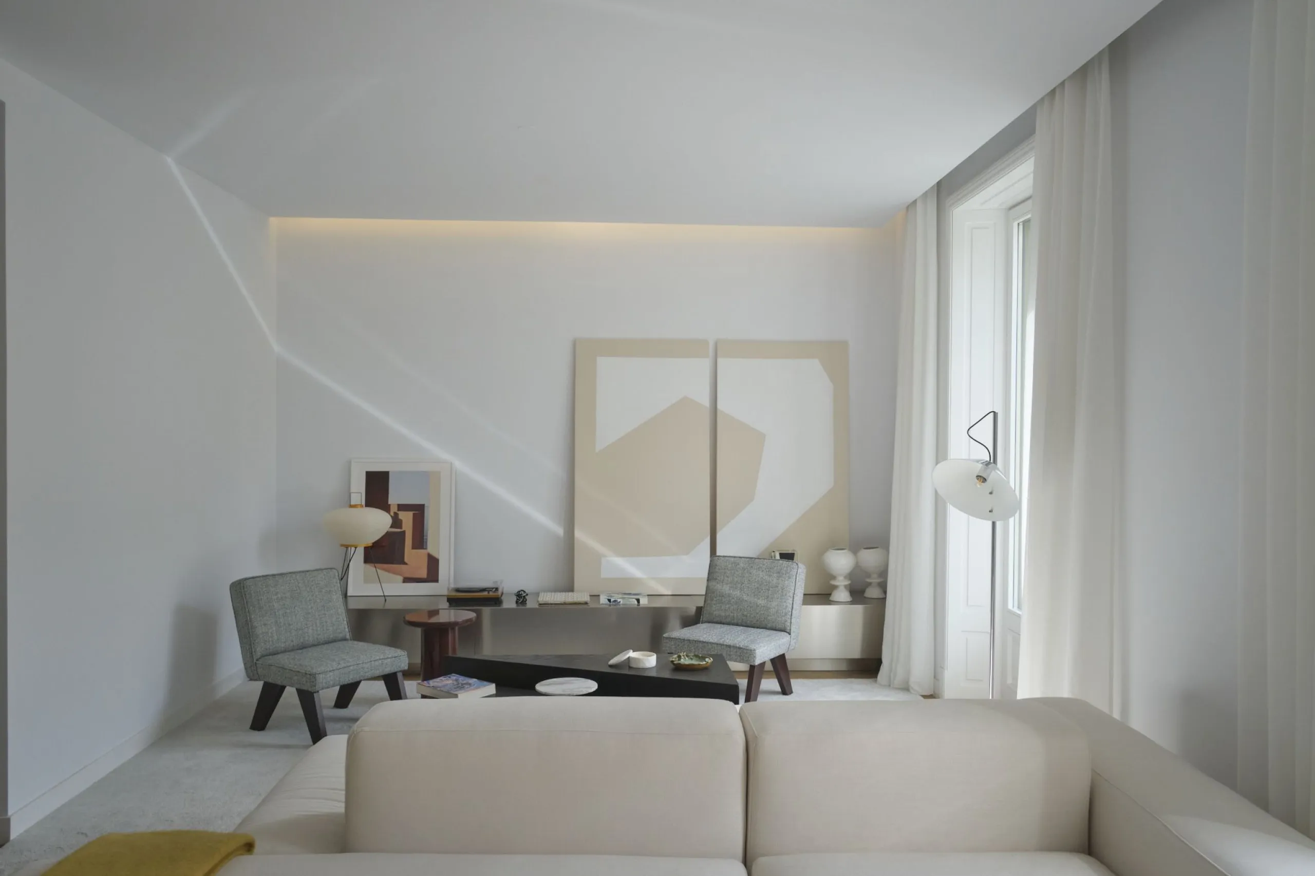 Luxury Apartments in a Renovated Building on Paseo de Gracia, Barcelona
