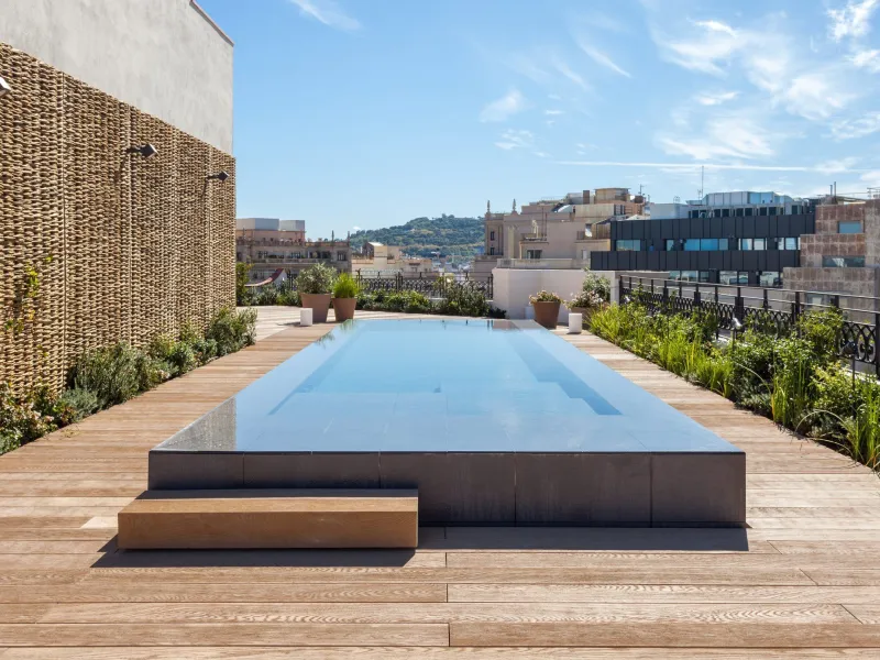 Luxury Apartments in a Renovated Building on Paseo de Gracia, Barcelona