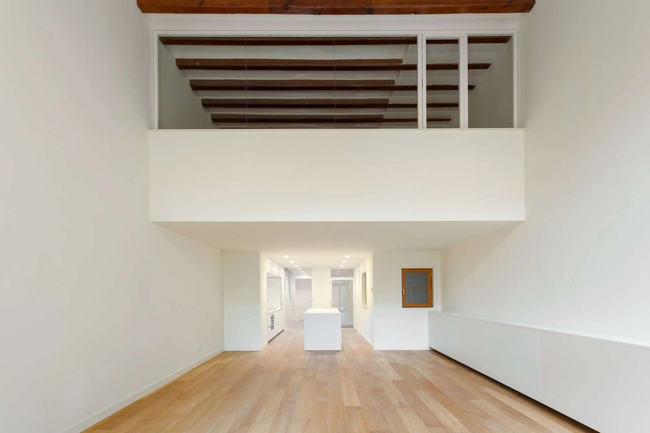 Renovated apartments on the famous Passeig de Gracia, Barcelona