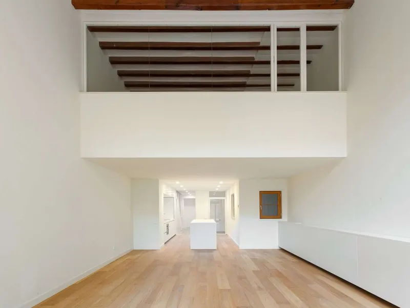 Renovated apartments on the famous Passeig de Gracia, Barcelona