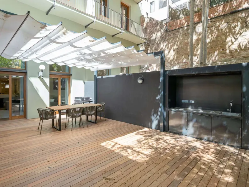 Renovated apartments on the famous Passeig de Gracia, Barcelona