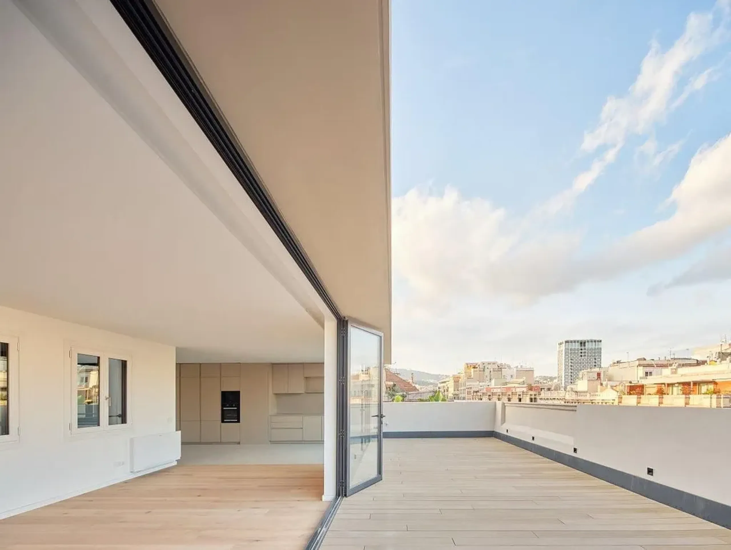 Renovated flats in the centre on Rambla Catalunya, Barcelona