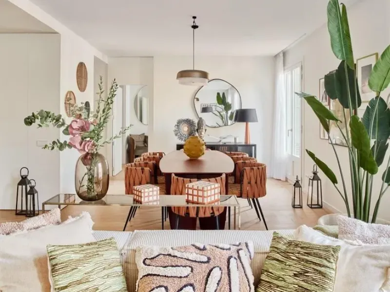 Renovated flats in the centre on Rambla Catalunya, Barcelona