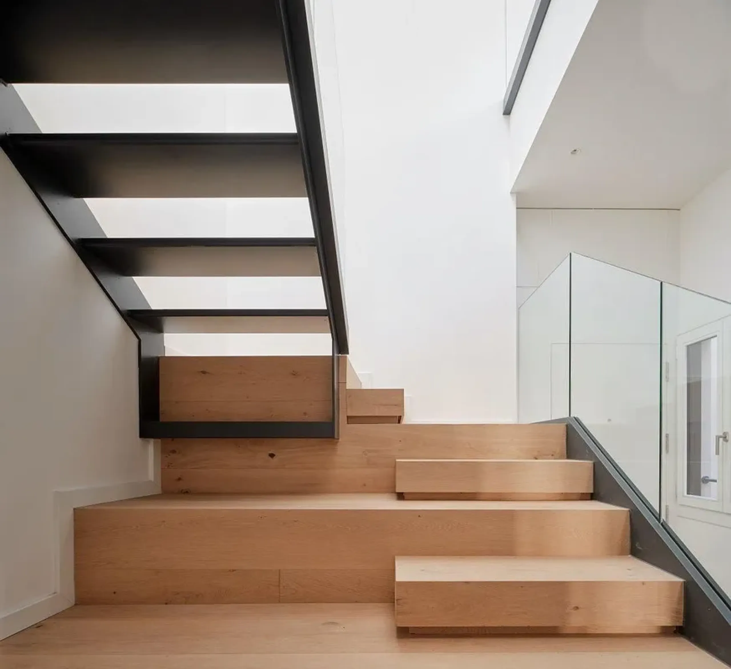 Renovated flats in the centre on Rambla Catalunya, Barcelona