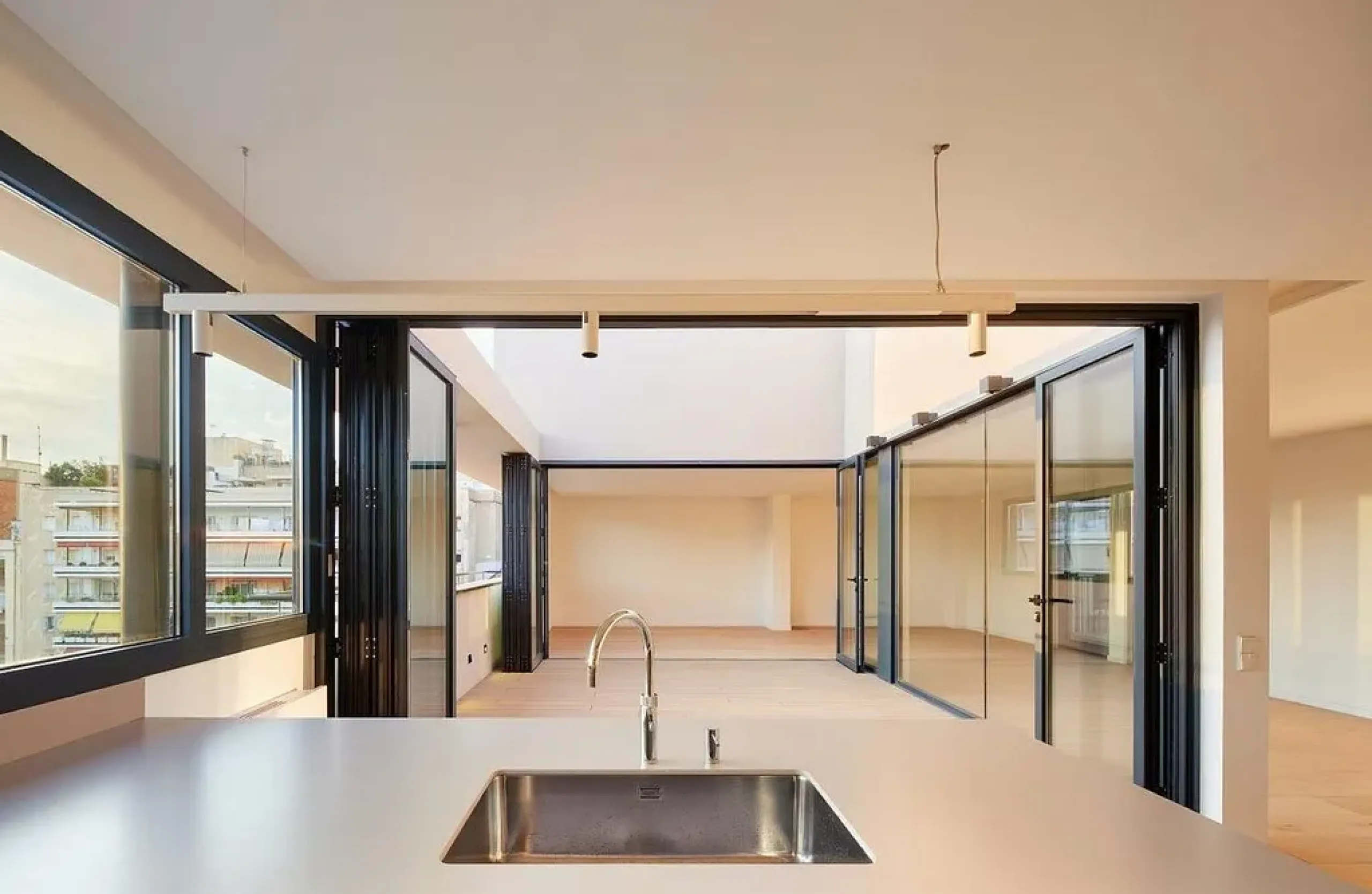 Renovated flats in the centre on Rambla Catalunya, Barcelona