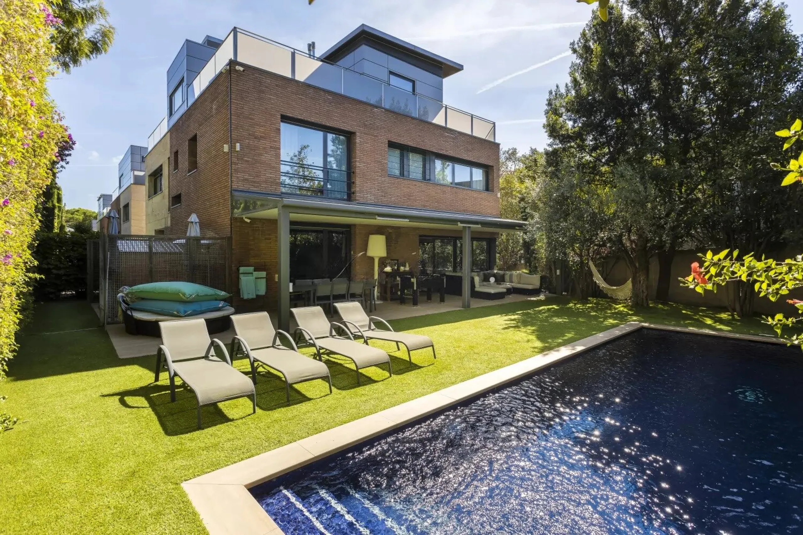 Exclusive villa in Sarria Sant Gervasi area, Barcelona
