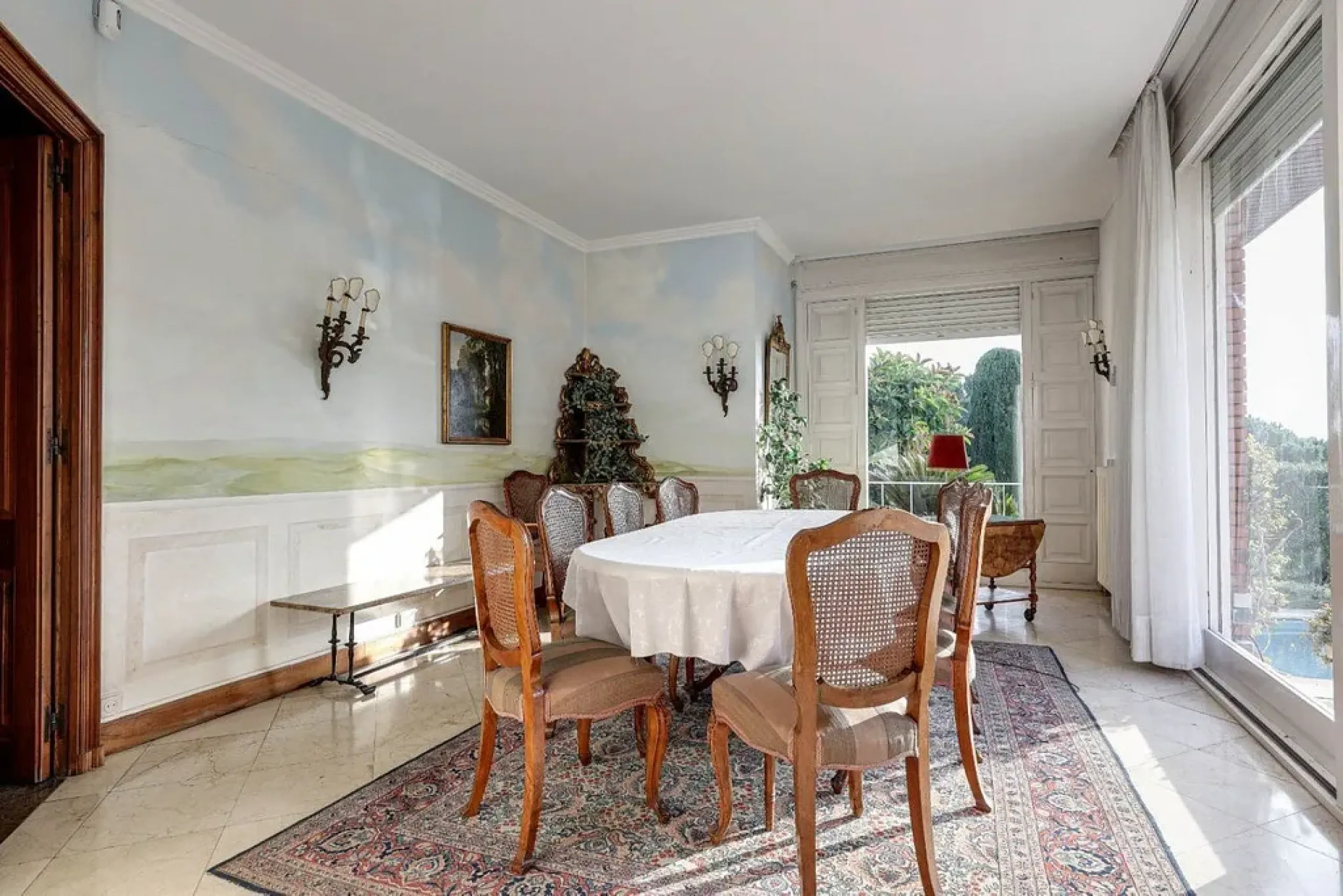 Luxury mansion for Sale in Pedralbes, Barcelona