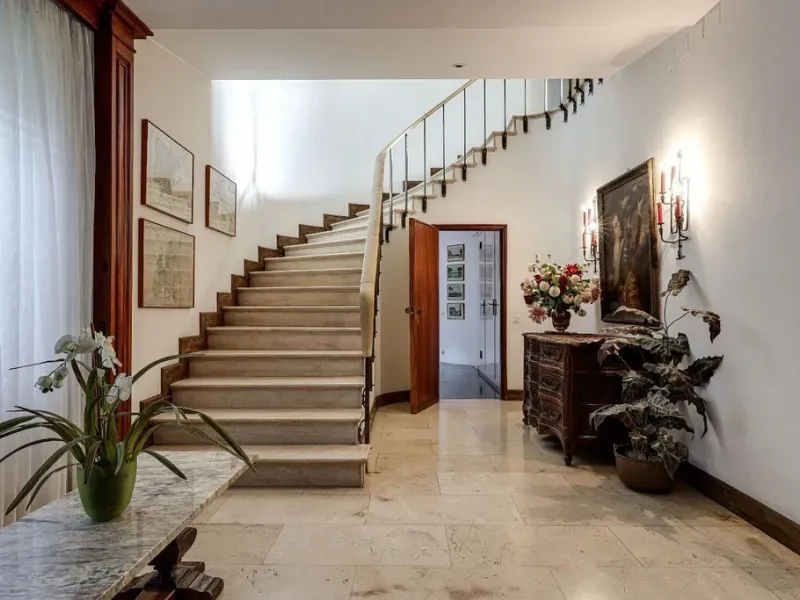 Luxury mansion for Sale in Pedralbes, Barcelona