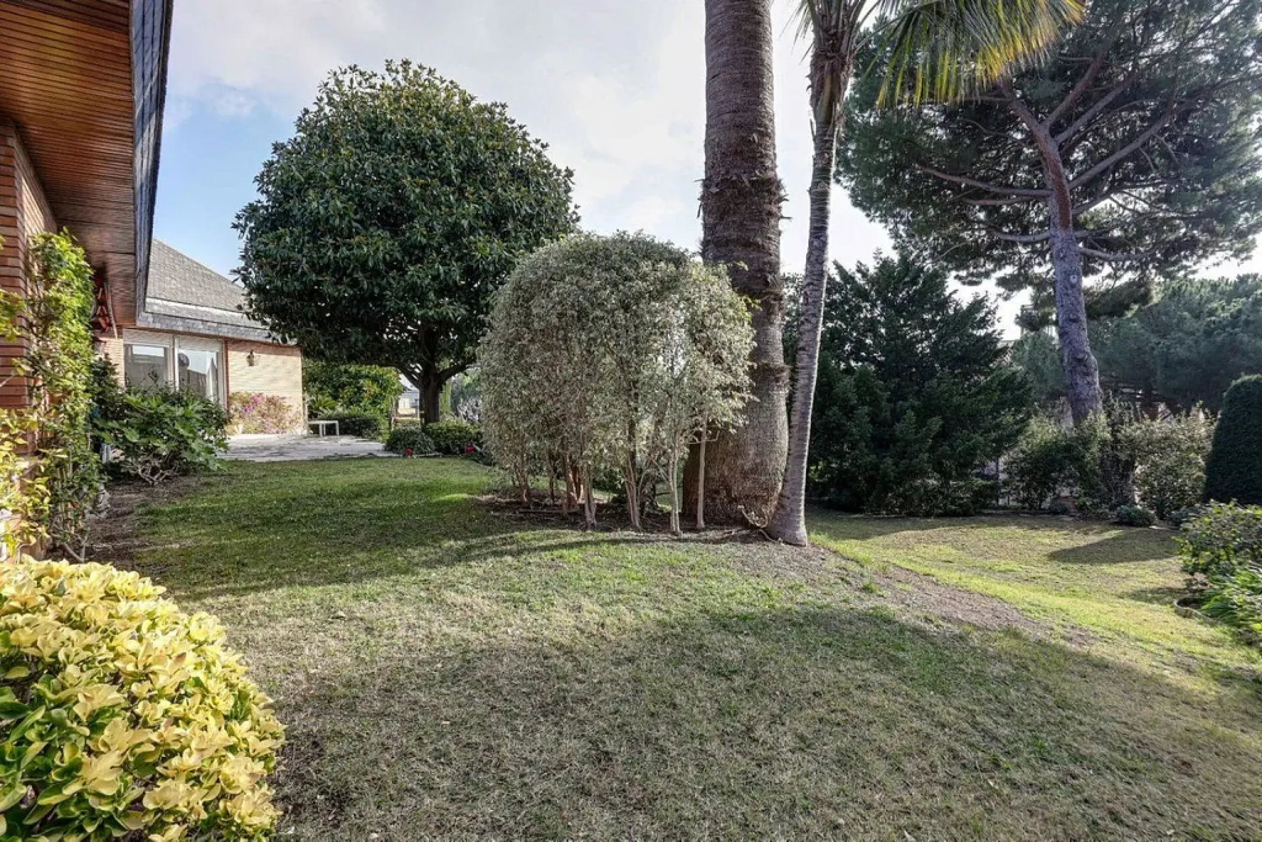 Luxury mansion for Sale in Pedralbes, Barcelona