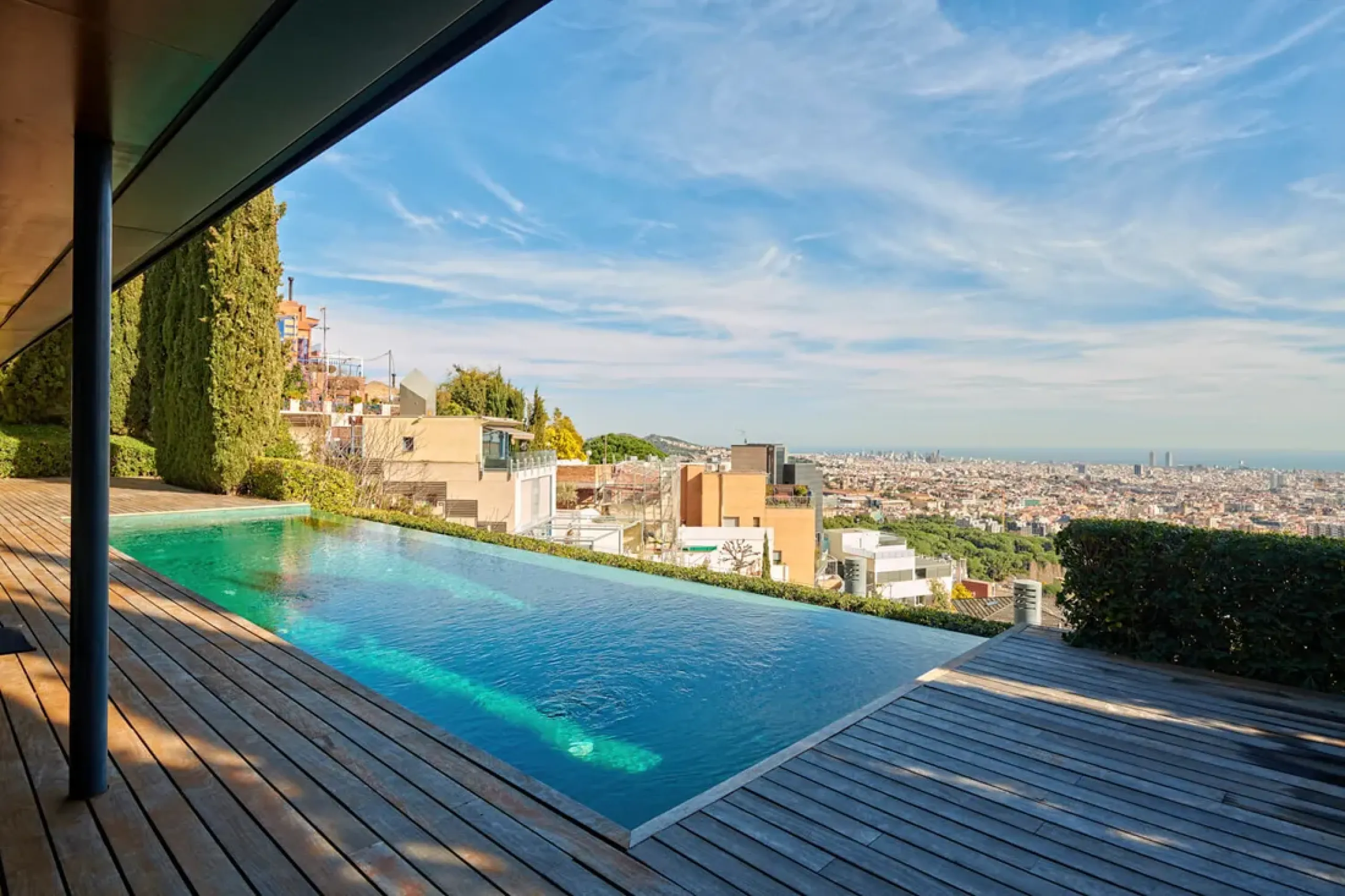 Impressive villa for Sale in Barcelona