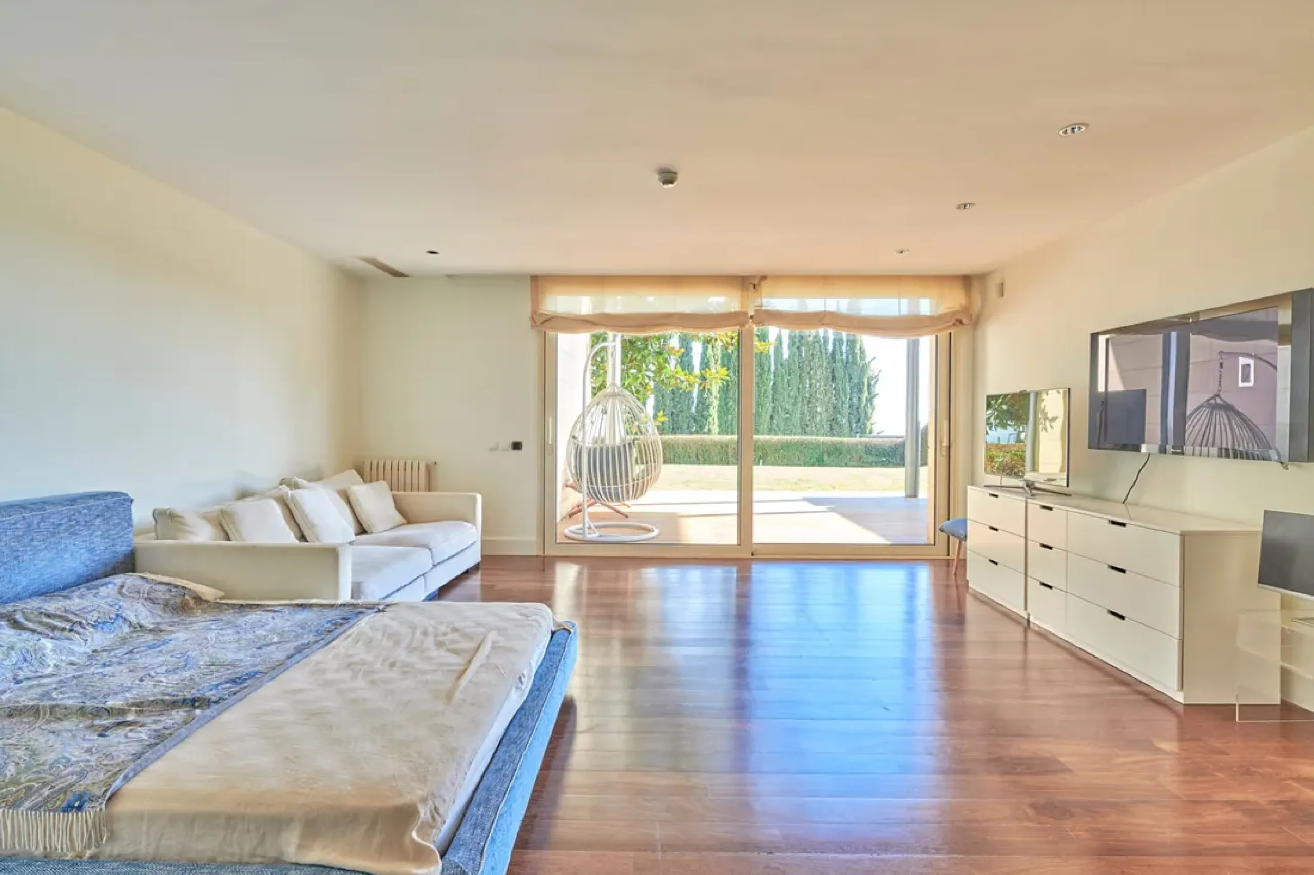 Impressive villa for Sale in Barcelona