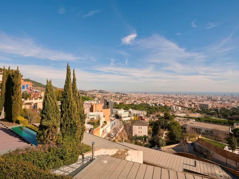Impressive villa for Sale in Barcelona